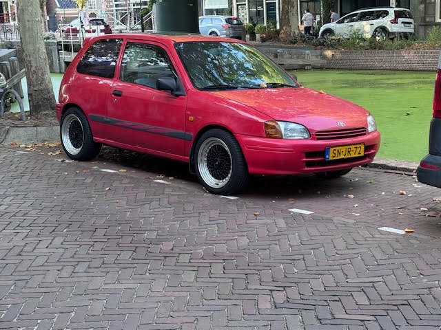 Zw9zZM